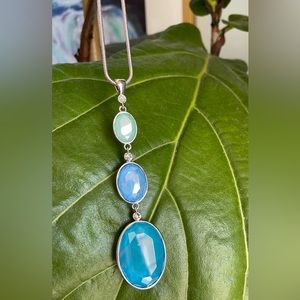 SWAROVSKI CRYSTALIZED NECKLACE